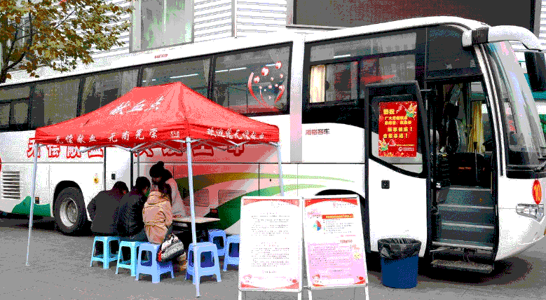 獻(xiàn)血車(chē)安全嗎？生產(chǎn)廠家通過(guò)這三點(diǎn)告訴你非常安全。01